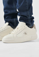 CALVIN KLEIN JEANS Sneakers CHUNKY CUPSOLE marshmallow bianco panna-beige da uomo in pelle liscia bicolore<BR/> YM0YM01344 0LC CALVIN KLEIN JEANS 