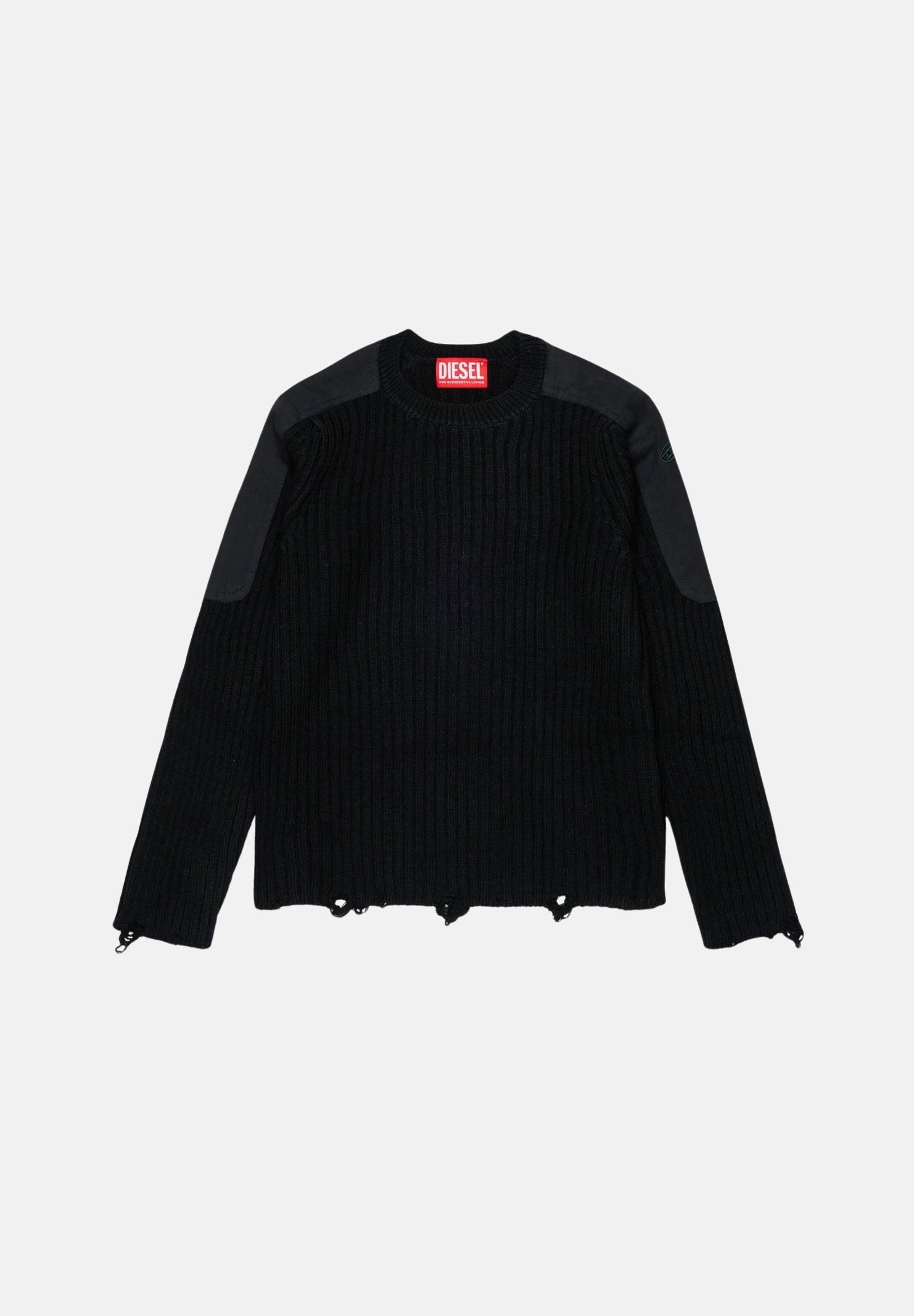 DIESEL Maglione KAMAR nero, per donna, ragazzi e bambini con orli effetto destroyed e logo Oval D ricamato sulla manica. J02980KYA2G K900 DIESEL 