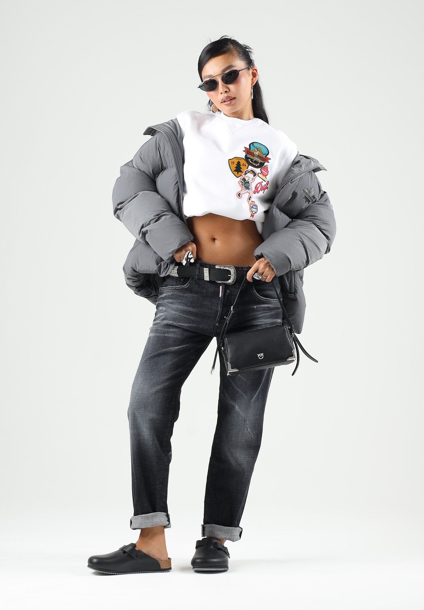 DSQUARED2 Jeans nero per donna, ragazzi e bambini con effetto lavato e classico design cinque tasche. DQ0731D0ABS DQ02 DSQUARED2 