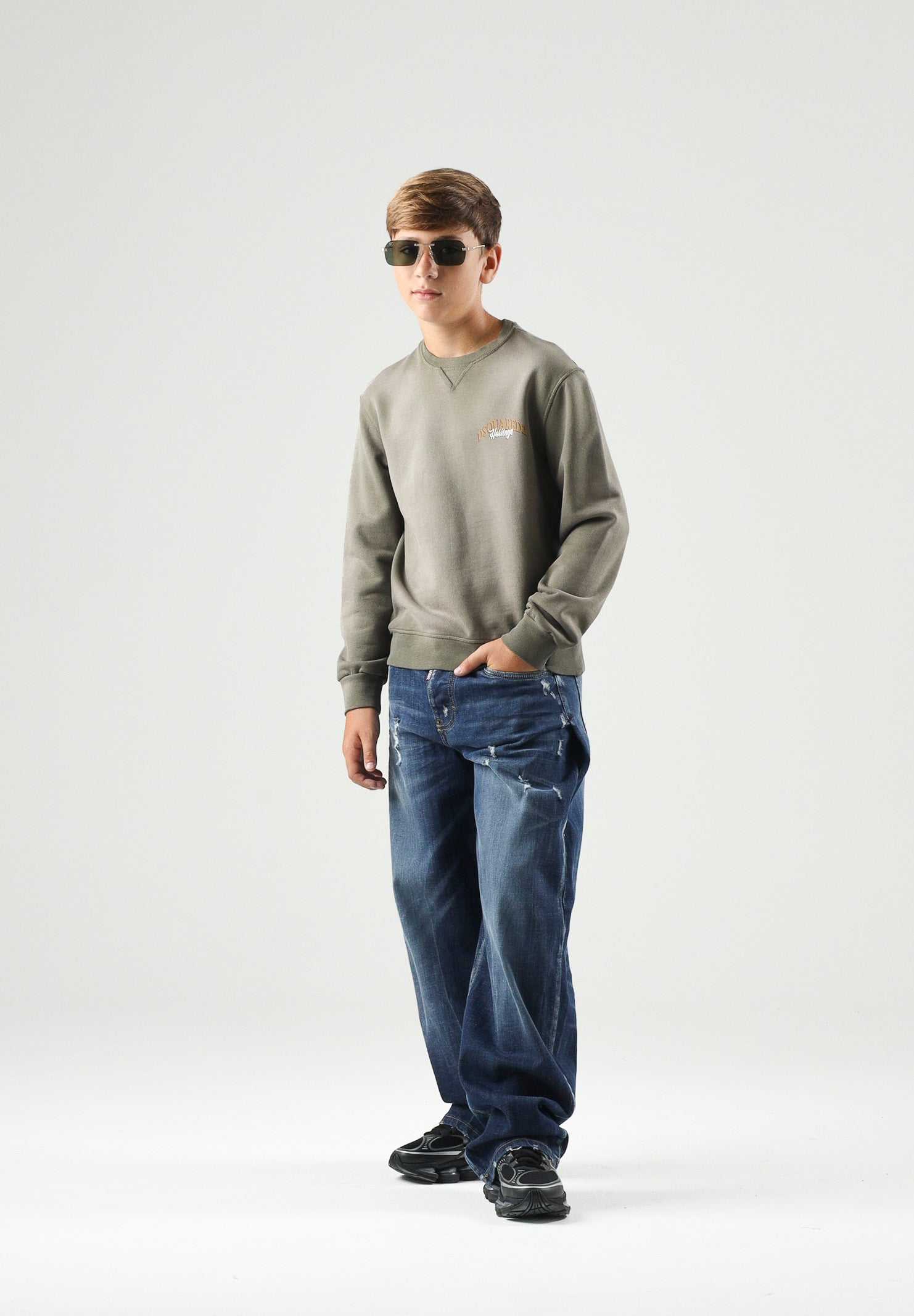DSQUARED2 Felpa girocollo tarmac verde per donna, ragazzi e bambini con stampa logo sul petto. DQ3422D0AIM DQ558 DSQUARED2 