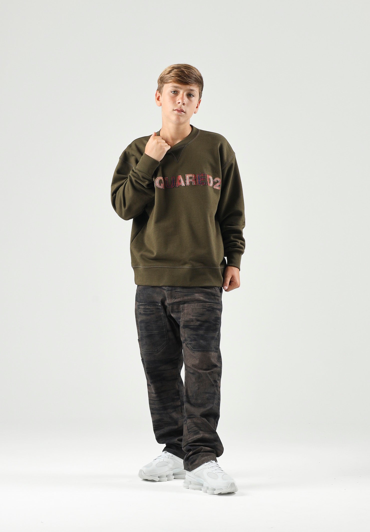 DSQUARED2 Felpa LOGO-PATCH SWEATER Tarmac Green, verde militare, per donna, ragazzi e bambini DQ3561D0AJ2 DQ558 DSQUARED2 