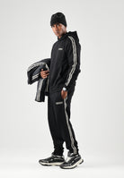 EA7 EMPORIO ARMANI Pantaloni jogger LOGO SERIES Black neri da uomo 7M002198AF10377 UC001 EA7 