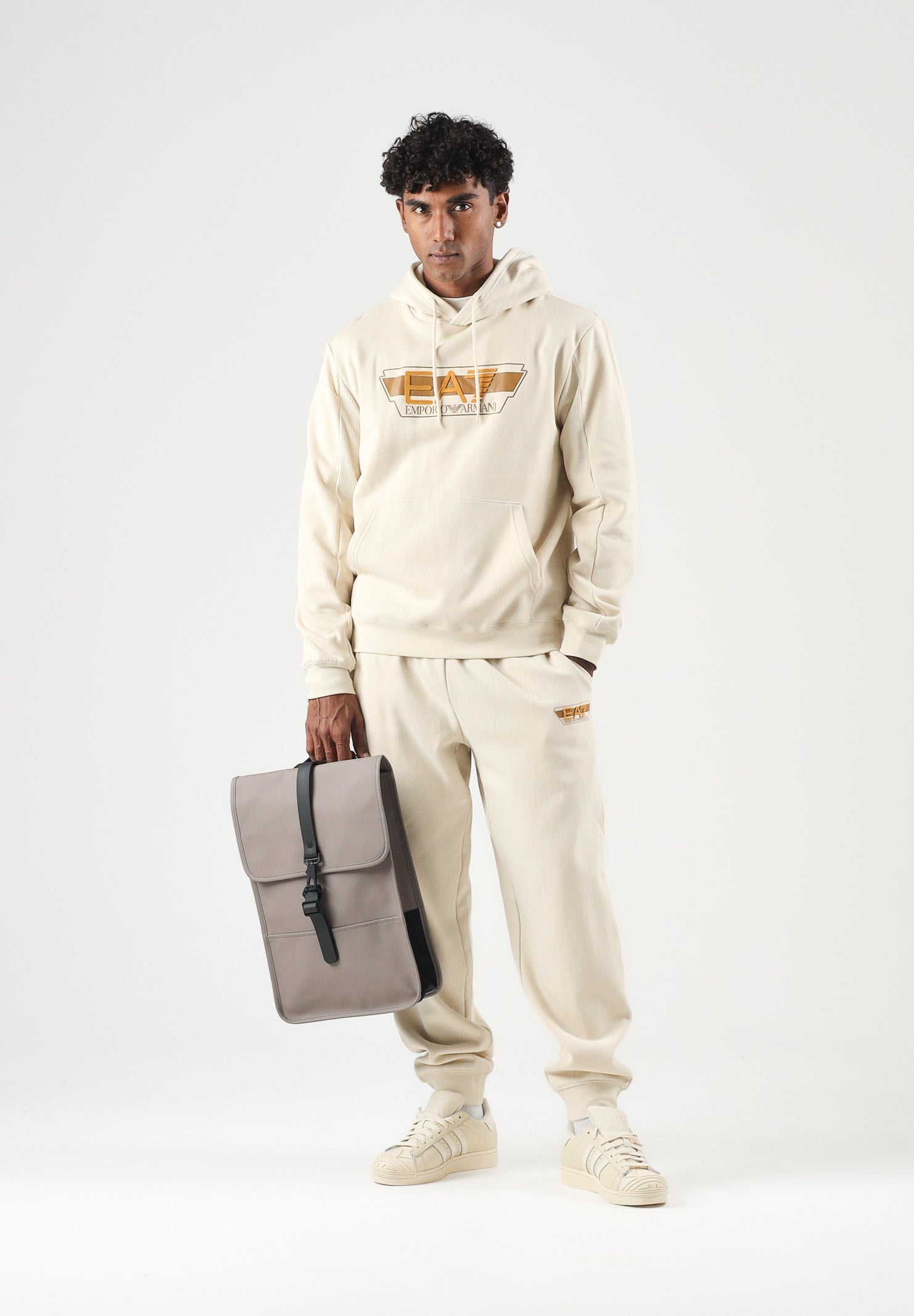 EA7 Felpa con cappuccio milk-beige chiaro da uomo con maxi logo 7M002434AF10377 U1079 EA7 