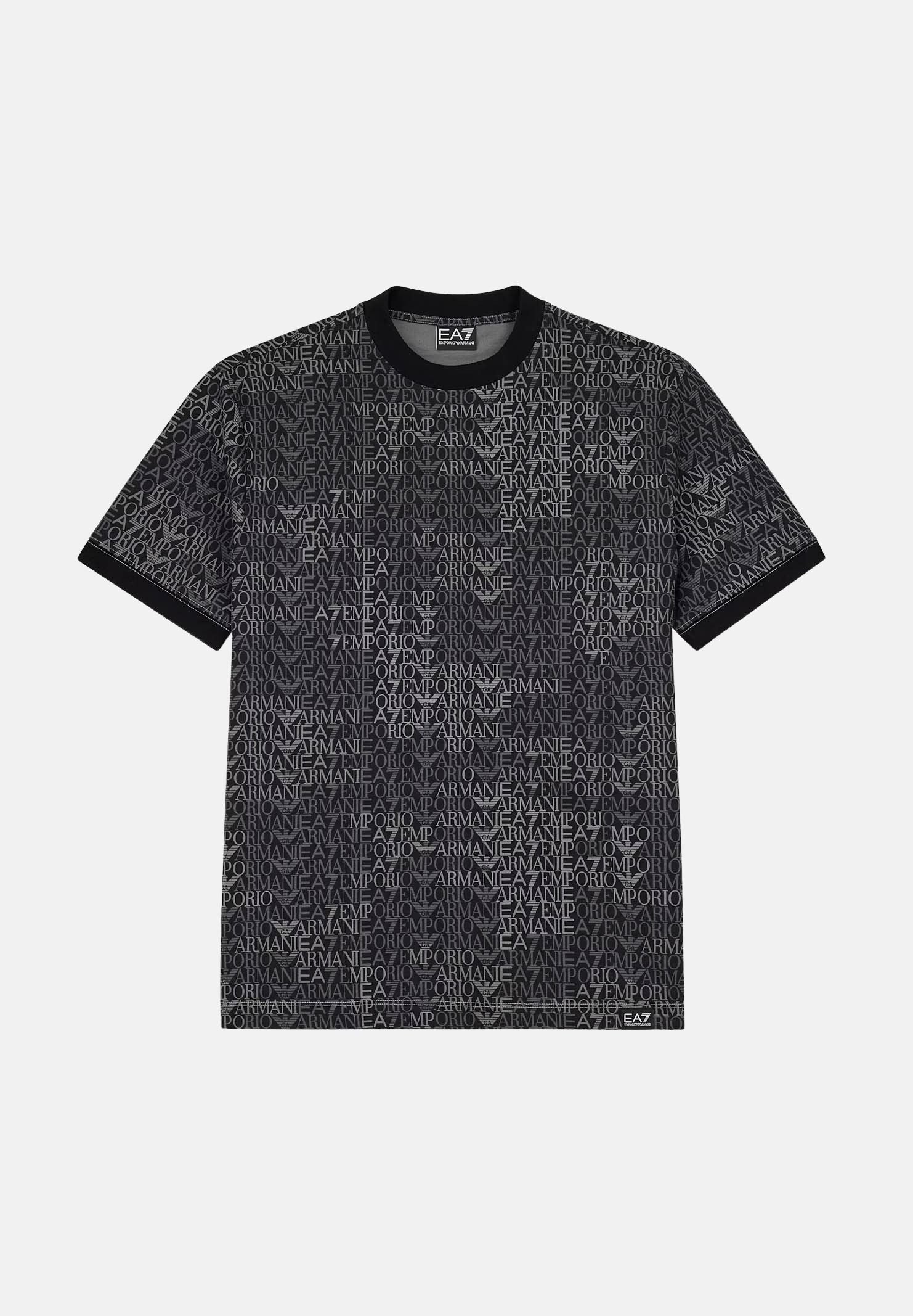 EA7 T-shirt manica corta nera per uomo con stampa logo all over e patch logo frontale. 7M002819AF12874 FC099 EA7 