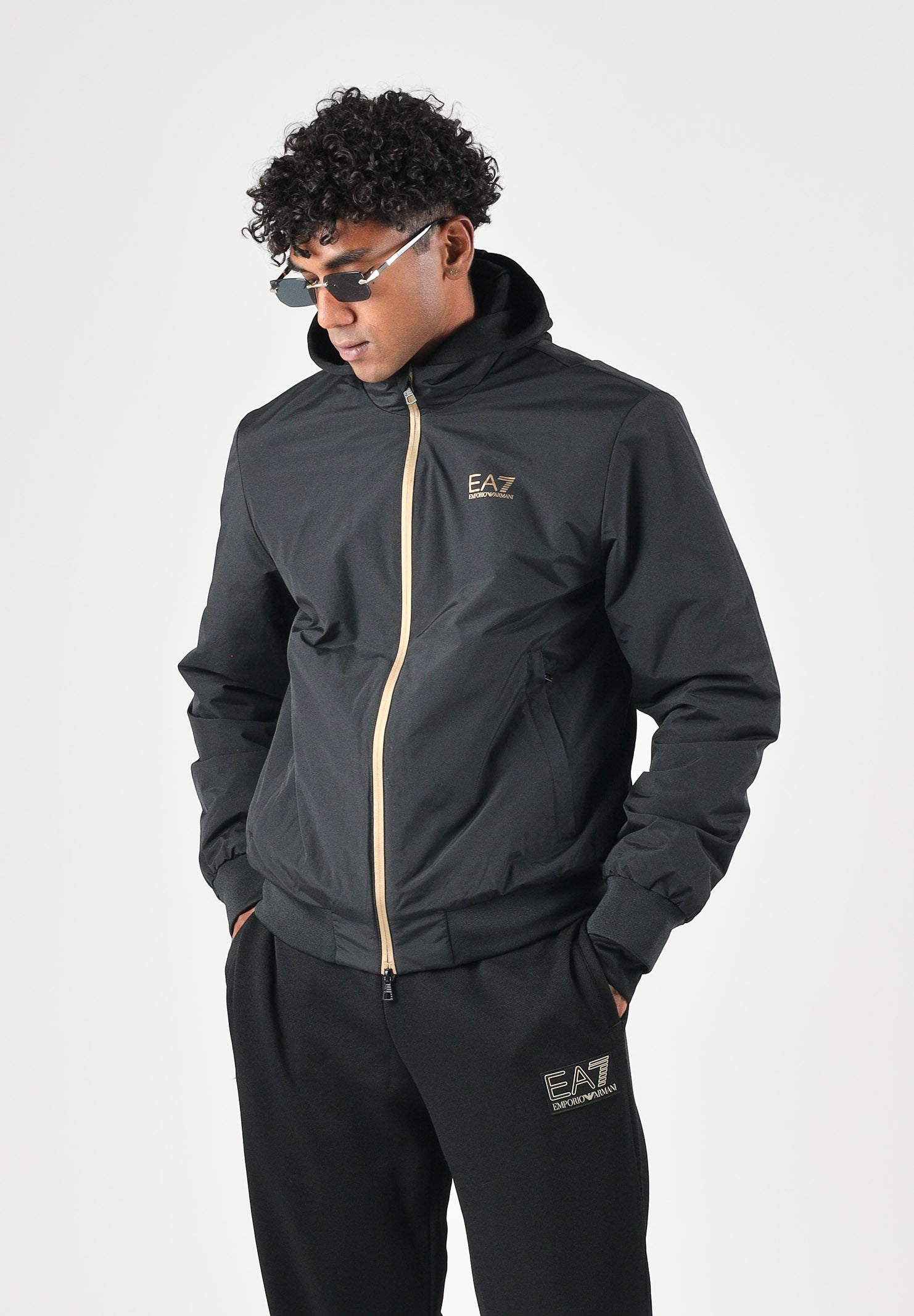 EA7 Bomber CORE IDENTITY nero da uom con logo piccolo laterale<BR/> 8NPB20PNFZZ 0208 EA7 