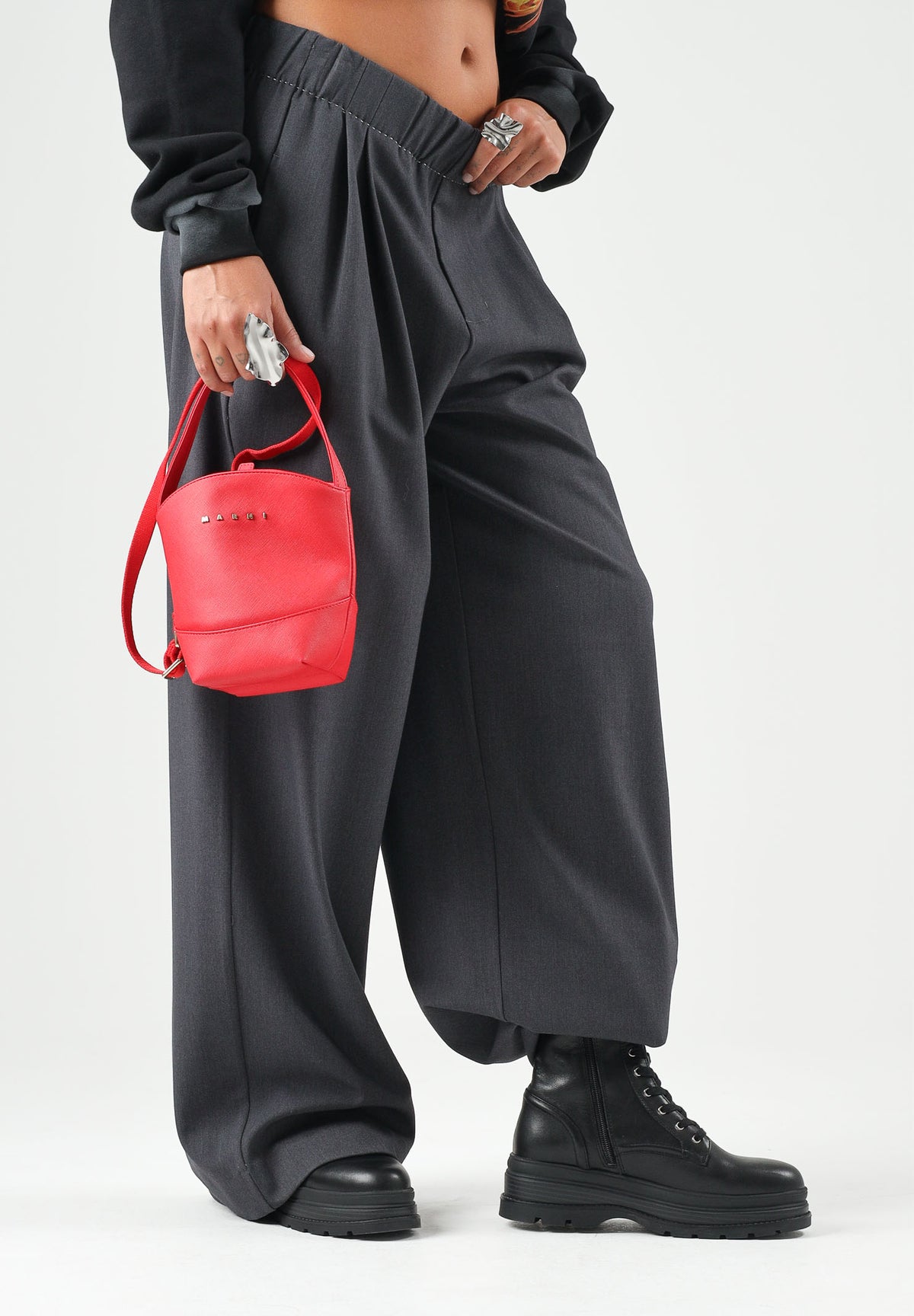ELEH Pantaloni PALAZZO grigi da donna con pieghe frontali EFW260074 016 ELEH 
