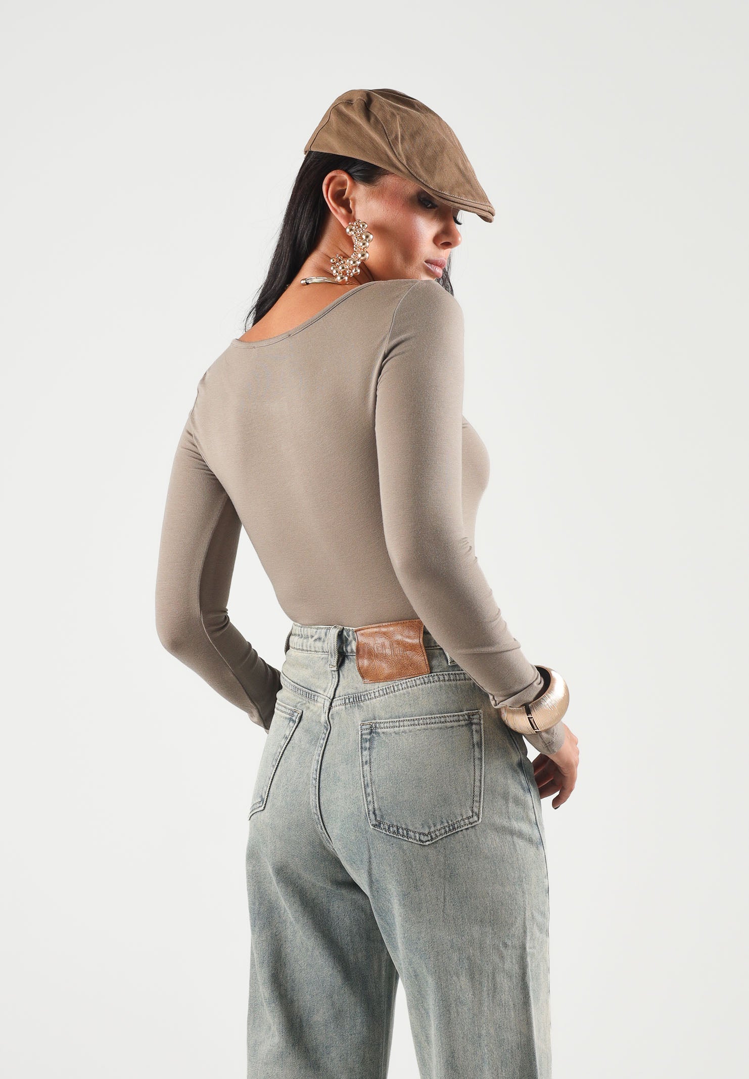 ELEH Maglia girocollo con bottoni decorativi fango-tortora da donna EFW260154 064 ELEH 