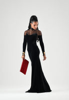 ELISABETTA FRANCHI Abito lungo nero per donna con inserti trasparenti in tulle e dettagli preziosi sui polsi. ABR2967E2 110 ELISABETTA FRANCHI 