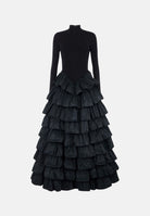 ELISABETTA FRANCHI Abito lungoo nero per donna con collo alto e gonna voluminosa a balze. AM56S67E2 110 ELISABETTA FRANCHI 