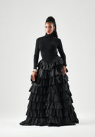 ELISABETTA FRANCHI Abito lungo nero per donna con collo alto e gonna voluminosa a balze. AM56S67E2 110 ELISABETTA FRANCHI 