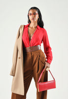 ELISABETTA FRANCHI Body  in GEORGETTE  Red Passion, rosso da donna con catena gioiello CB00966E2 CG5 ELISABETTA FRANCHI 