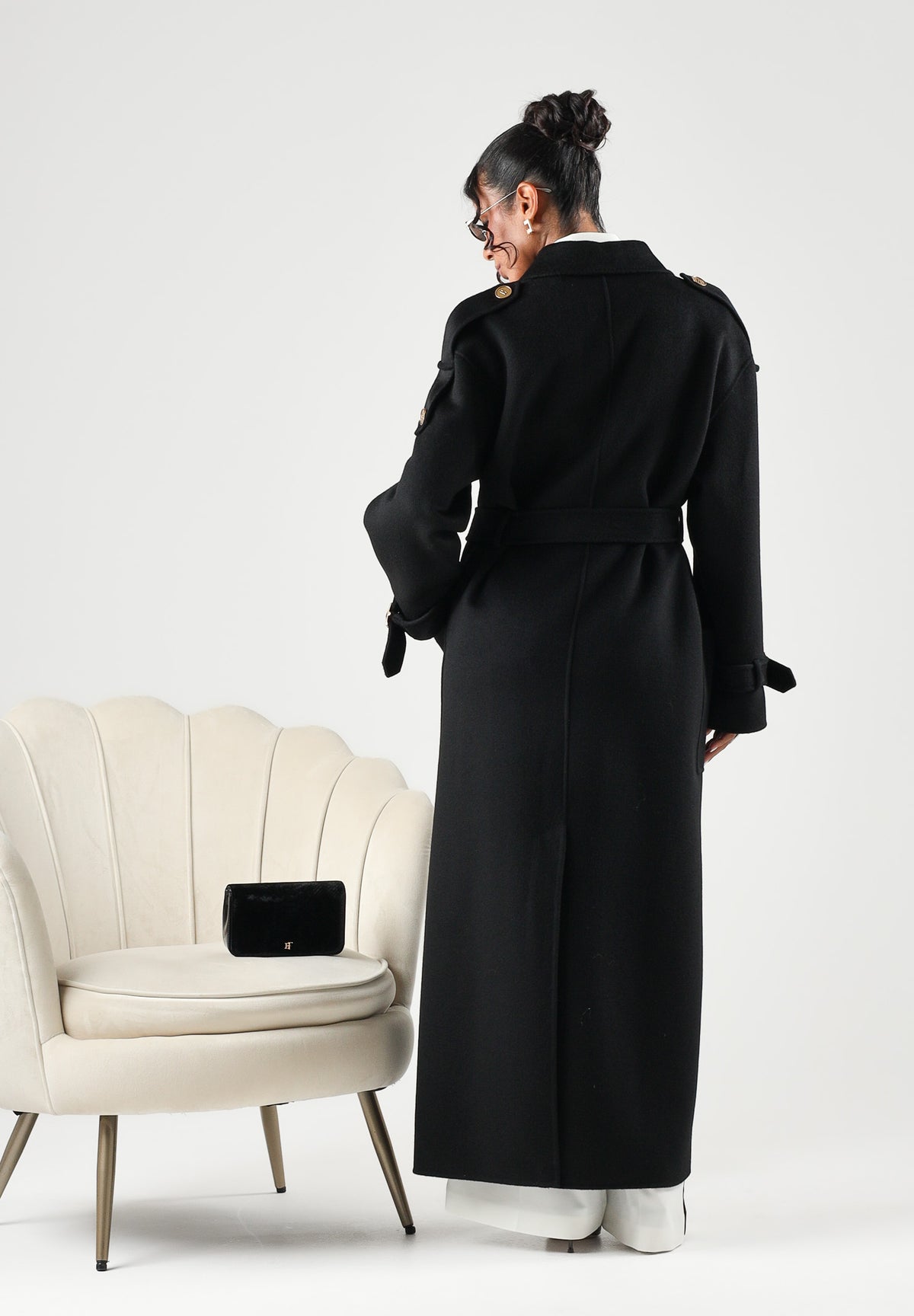ELISABETTA FRANCHI Cappotto lungo nero da donna con cintura in vita e bottoni dorati a doppio petto CP02D66E2 110 ELISABETTA FRANCHI 