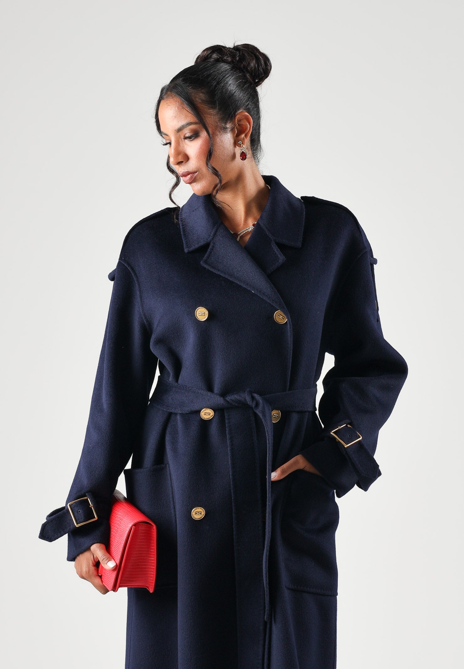 ELISABETTA FRANCHI Cappotto lungo  blu da donna con cintura in vita e bottoni dorati a doppio petto CP02D66E2 H88 ELISABETTA FRANCHI 