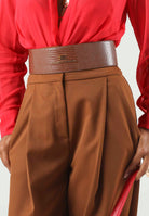 ELISABETTA FRANCHI Cintura alta in pelle sigaro-marrone da donna con lavorazione testurizzata e dettaglio logo CT29S66E2 FK3 ELISABETTA FRANCHI 