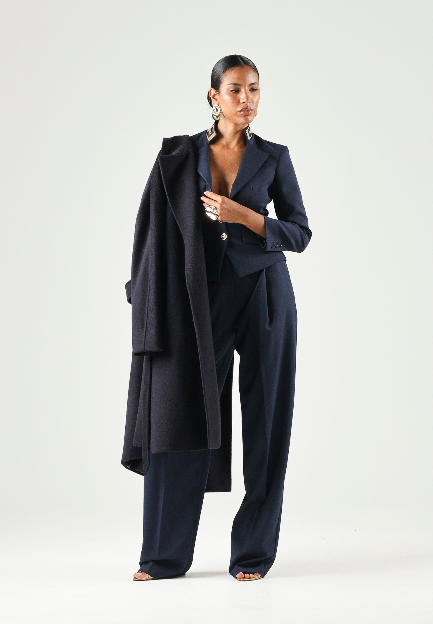 ELISABETTA FRANCHI Giacca in GAMBARDINA navy blu da donna con placca dorata. GI24966E2 B75 ELISABETTA FRANCHI 