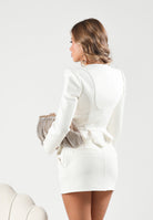 ELISABETTA FRANCHI Giacca avorio per donna con scollo a V, zip frontale dorata e design strutturato con spalline. GI25167E2 360 ELISABETTA FRANCHI 