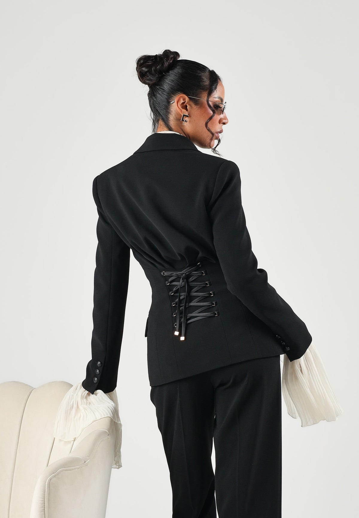 ELISABETTA FRANCHI Giacca IN CRÊPE monopetto nero da donna con dettaglio criss-cross sul retro GI27366E2 110 ELISABETTA FRANCHI 