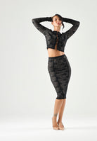 ELISABETTA FRANCHI Gonna TRICOT MOTIVO JACQUARD nera da donna con fantasia effetto pizzo a contrasto. GK12Q66E2 FR9 ELISABETTA FRANCHI 