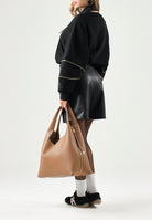 ELISABETTA FRANCHI Felpa girocollo nero da donna con monogramma frontale<BR/> MD05P66E2 110 ELISABETTA FRANCHI 