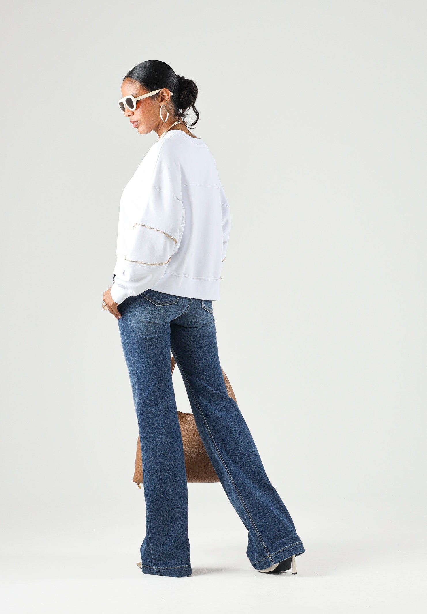ELISABETTA FRANCHI Maglia Gesso bianco da donna con logo frontale e dettagli a contrasto sulle maniche. MD05P66E2 270 ELISABETTA FRANCHI 