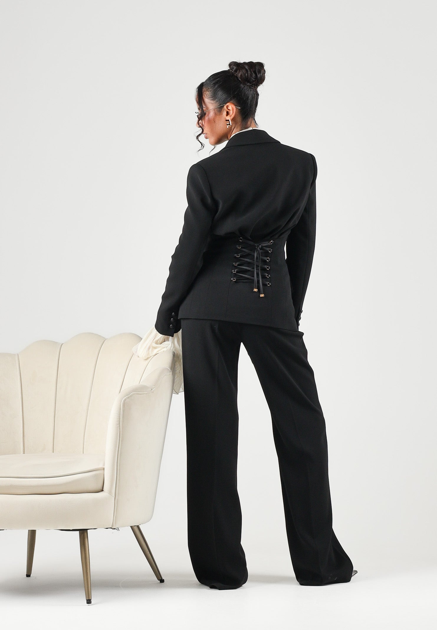 ELISABETTA FRANCHI Pantaloni IN CRÊPE nero da donna con cintura coordinata e dettaglio logo PA20766E2 110 ELISABETTA FRANCHI 