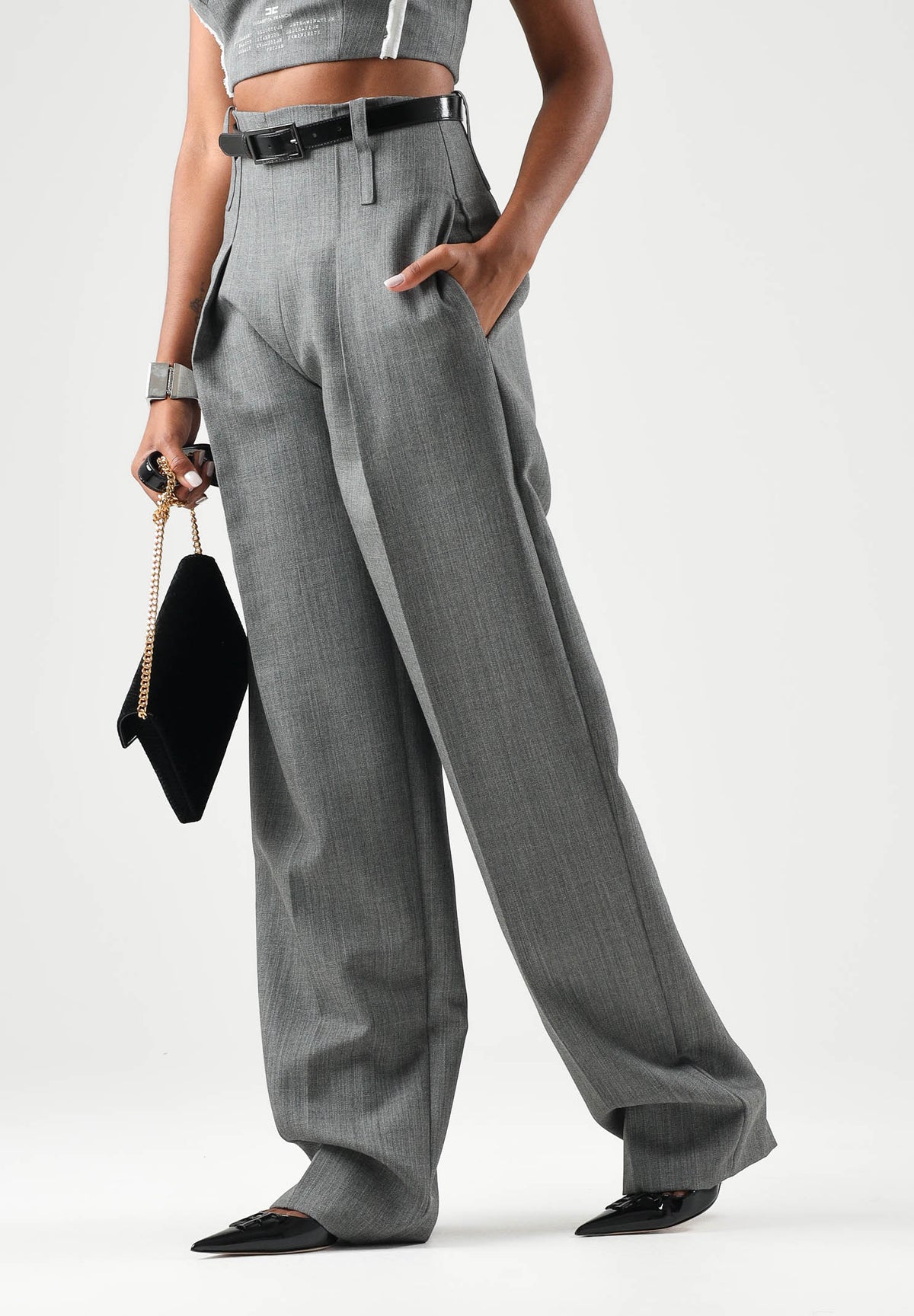 ELISABETTA FRANCHI  Pantaloni eleganti grigi da donna con tasche laterali e taglio dritto sartoriale. PA22367E2 431 ELISABETTA FRANCHI 
