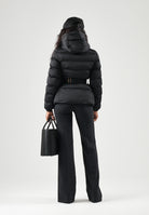 ELISABETTA FRANCHI Piumino nero da donna con cappuccio e cintura in vita. PI92D66E2 110 ELISABETTA FRANCHI 