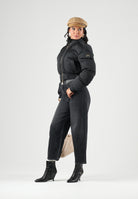 ELISABETTA FRANCHI Piumino corto nero da donna con chiusura full zip dorata. PI96D66E2 110 ELISABETTA FRANCHI 