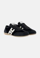 ELISABETTA FRANCHI Sneakers IN NAPPA nere da donna con inserti a contrasto e maxi dettaglio logo SA03G66E2 110 ELISABETTA FRANCHI 