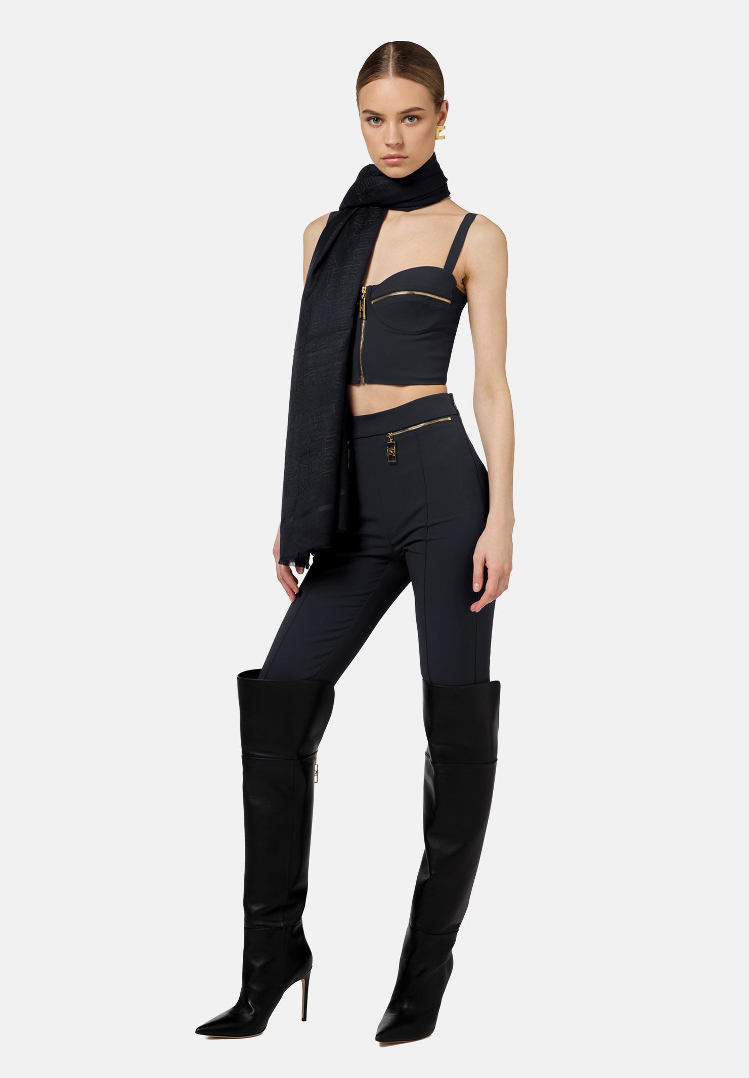 ELISABETTA FRANCHI Sciarpa nera da donna con lettering jacquard SC02F46E2 110 ELISABETTA FRANCHI 