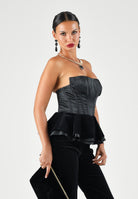ELISABETTA FRANCHI Tuta nera per donna con elegante corpetto bustier a fascia, dettaglio peplo in vita e pantaloni a zampa. TU06967E2 110 ELISABETTA FRANCHI 