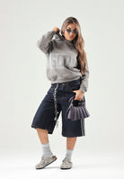 GCDS Felpa co cappuccio grigio neutro per donna, ragazzi e bambini con maxi logo GCDS a contrasto. C2BJQE528F342 953I GCDS 