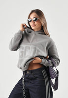 GCDS Felpa co cappuccio grigio neutro per donna, ragazzi e bambini con maxi logo GCDS a contrasto. C2BJQE528F342 953I GCDS 