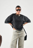 GCDS T-shirt manica corta con maxi logo GCDS meteorite nero antracite per uomo e donna C2MWQC002J080 990B GCDS 
