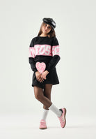 GCDS Felpa girocollo nero- rosa, per donna, ragazzi e bambini con logo iconico Z0GJQE584F004 999P GCDS 