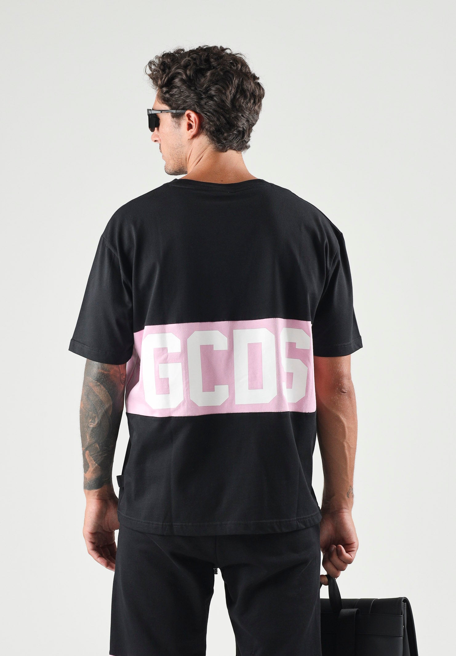  Z0MLQC140J101 999P GCDS 
