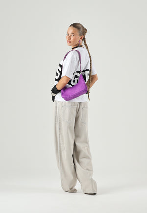GCDS T-shirt manica corta bianca e nera, per donna, ragazzi e bambini con stampa logo centrale Z0UJQC585J105 157B GCDS 