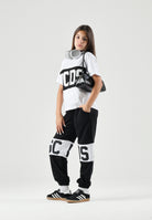 GCDS T-shirt manica corta bianca e nera, per donna, ragazzi e bambini con stampa logo centrale Z0UJQC585J105 157B GCDS 