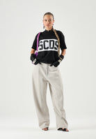 GCDS T-shirt a manica corta nera e bianca per donna, ragazzi e bambini con stampa logo Z0UJQC585J105 999A GCDS 