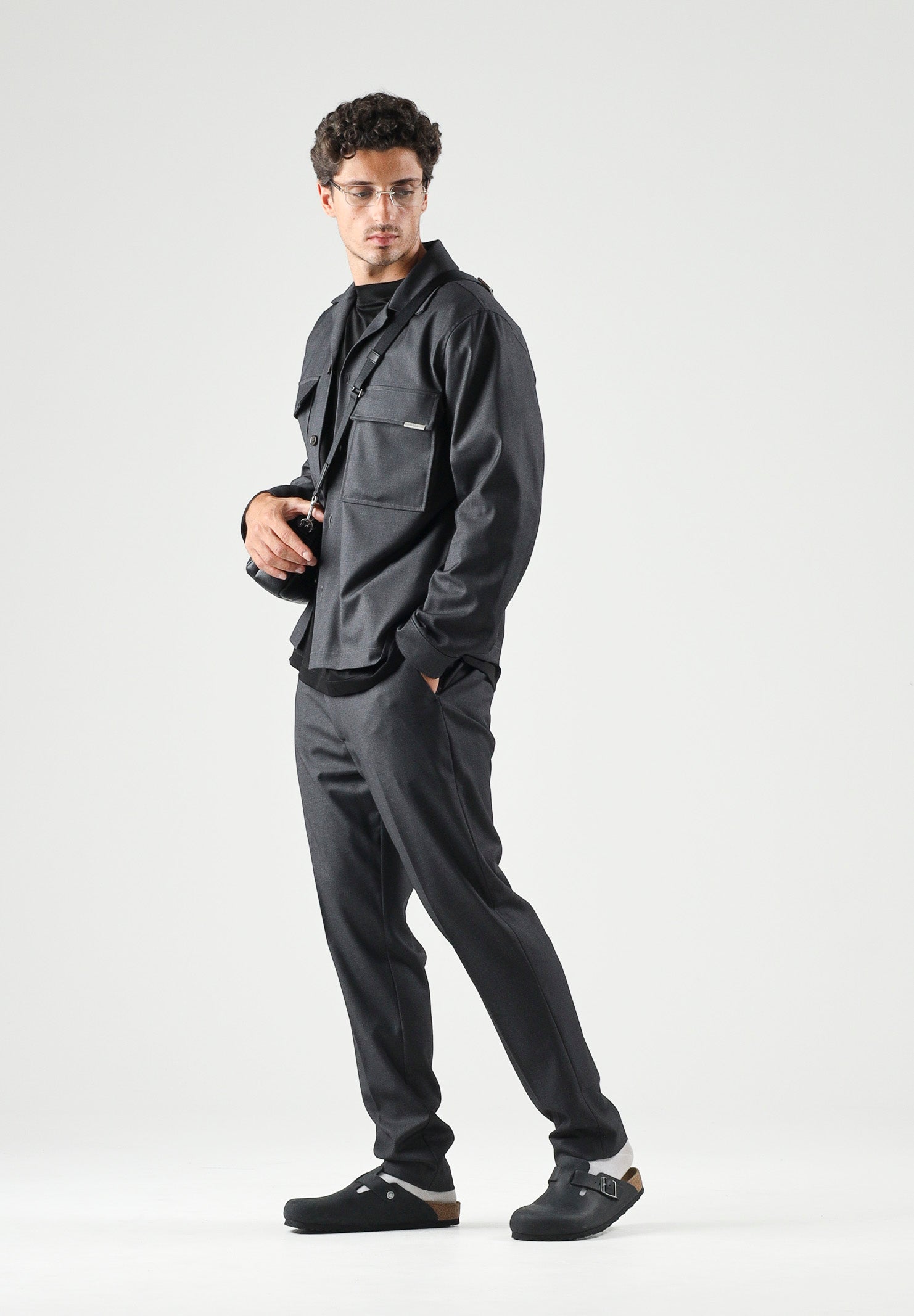 I'M BRIAN Camicia grigia da uomo con tasca frontale con cerniera. CA3825 008 I'M BRIAN 
