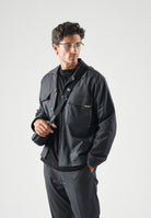 I'M BRIAN Camicia grigia da uomo con tasca frontale con cerniera. CA3825 008 I'M BRIAN 
