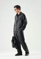 I'M BRIAN Camicia GESSATA grigio scuro da uomo con motivo a righe verticali tono su tono. CA3828 GR I'M BRIAN 