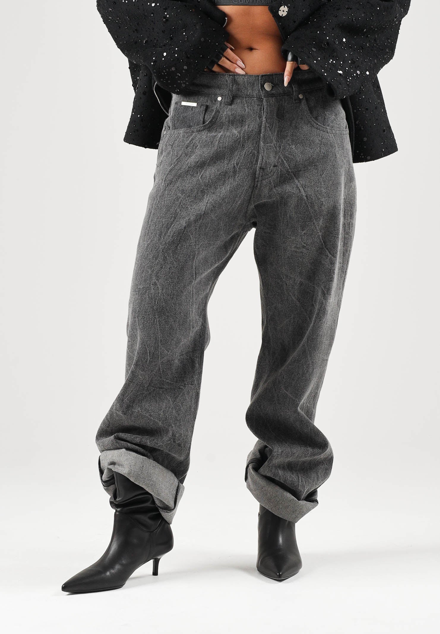 I'M BRIAN Jeans nero per uomo con lavaggio scuro slavato, taglio flared a zampa e dettagli sartoriali FLARE1926 LAV1926 I'M BRIAN 