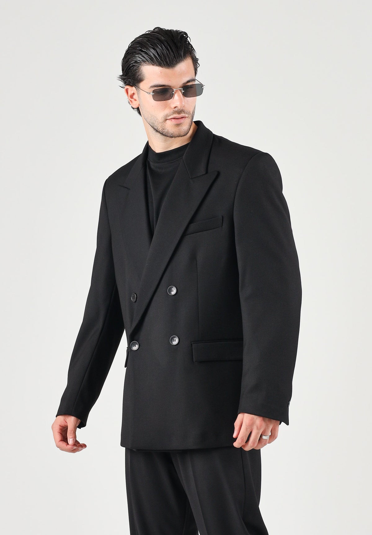 I'M BRIAN Giacca doppiopetto nera per uomo con tasche a pattina. GIA3855 009 I'M BRIAN 