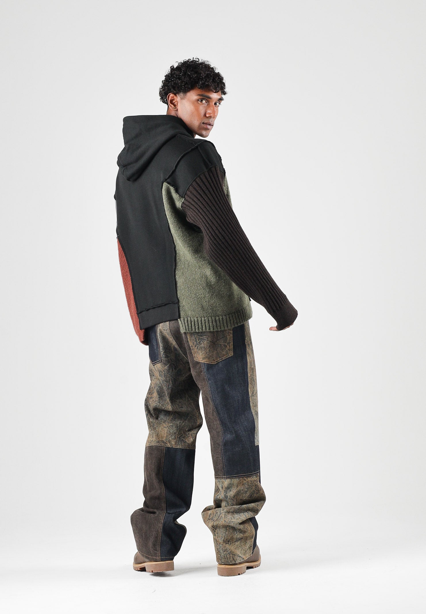 I'M BRIAN Jeans PATCHWORK BAGGY  blu denim per uomo con inserti patchwork in lavaggi differenti. JASON1526 LAV1526 I'M BRIAN 
