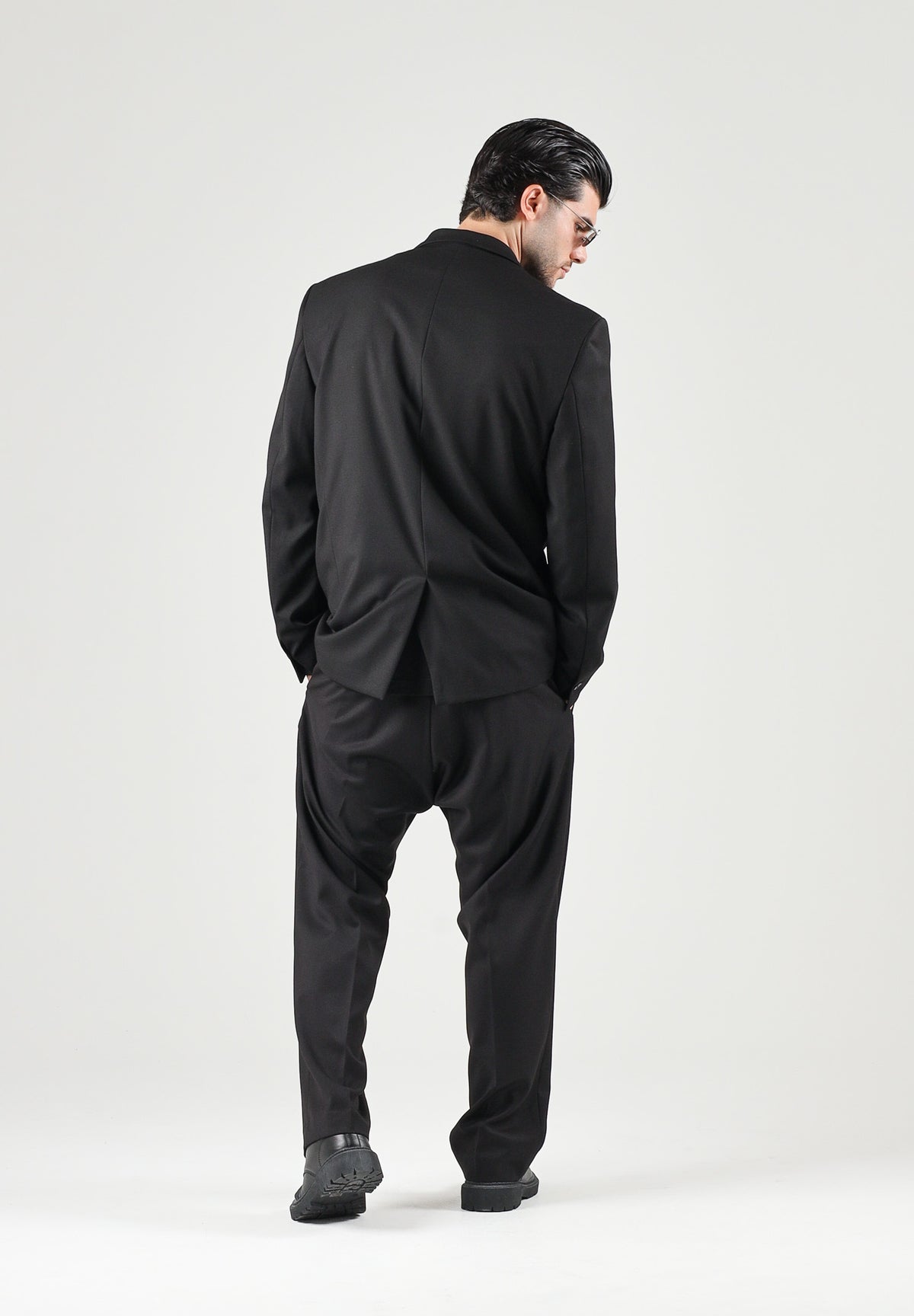 I'M BRIAN Pantaloni neri per uomo con vita elasticizzata e coulisse. PA3889 009 I'M BRIAN 