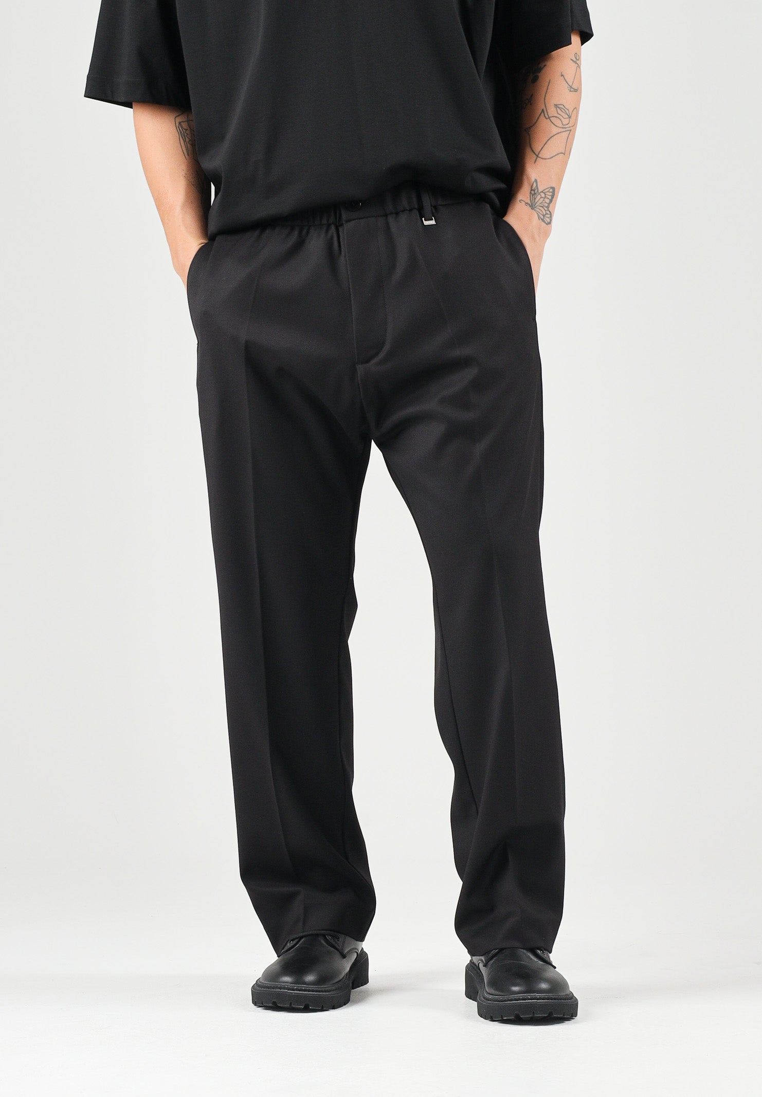 I'M BRIAN Pantaloni neri per uomo con vita elasticizzata e coulisse. PA3889 009 I'M BRIAN 