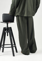 I'M BRIAN Pantaloni con pinces e coulisse verde militare scuro da uomo PA3891 013 I'M BRIAN 