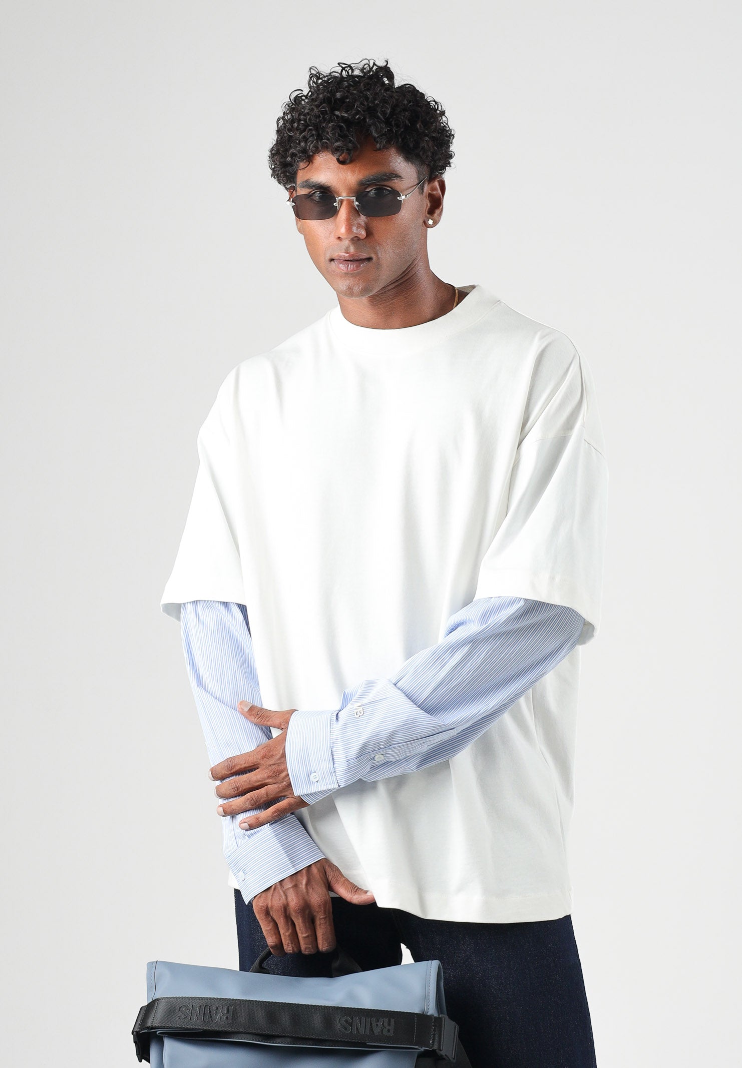 I'M BRIAN T-shirt manica lunga off white-bianca per uomo con design a contrasto bicolore e maniche lunghe dal taglio moderno TS3936 OFF I'M BRIAN 