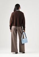 JDY Cardigan corto  JDYEMMALI marrone per donna con profili perlati a contrasto e girocollo. 15376584 COBE JDY 